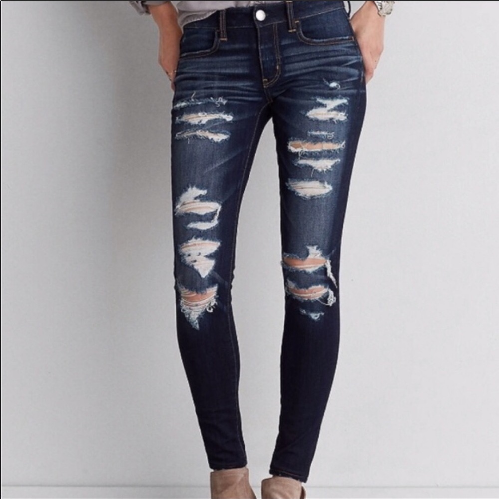 American Eagle Dark Distressed Jeans Size 8
